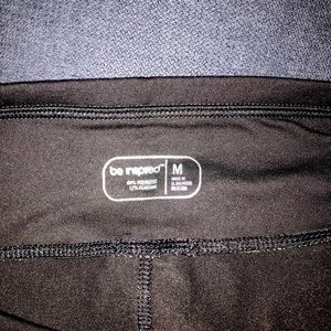 Women’s yoga pants